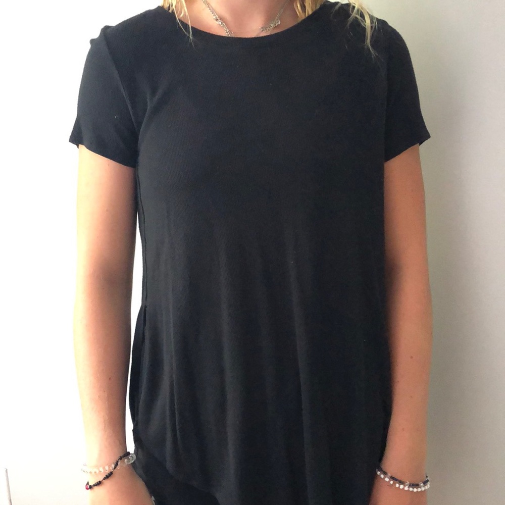 Black t-shirt